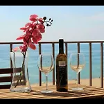 Διαμέρισμα Silv12-frontline Sea Views *