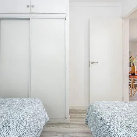 Silv12-frontline Sea Views アパート *